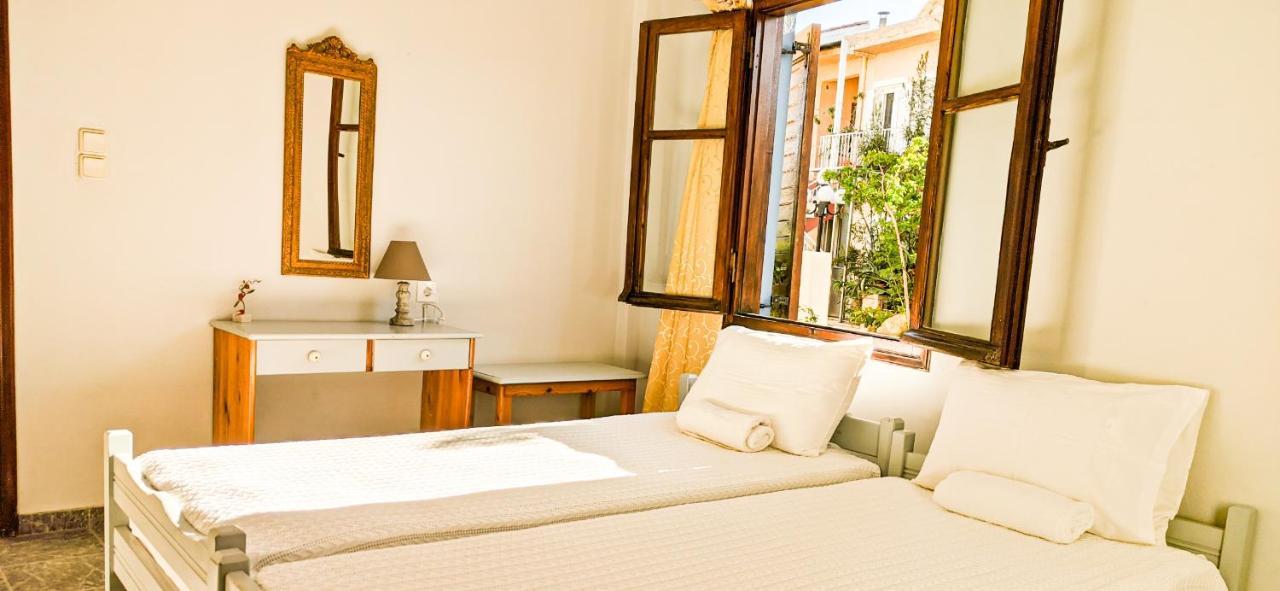 باليكاسترون Knossos Apartments المظهر الخارجي الصورة